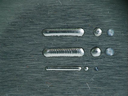 <a href='http://www.e6sky.cn/product/3.htm' class='text_a'>模具激光焊機(jī)</a>修復(fù)鏡面模具效果